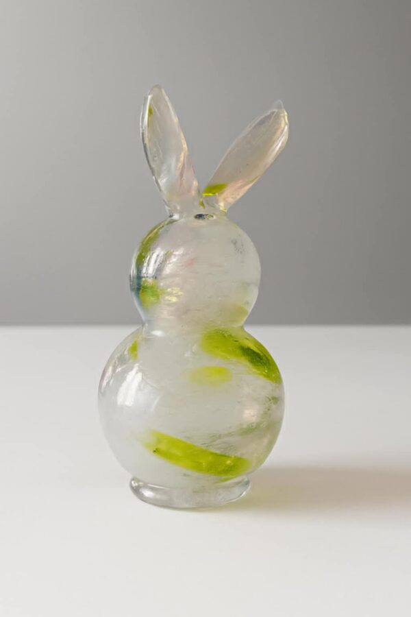 Lapin en cristal multicolore – Image 2