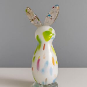 Petit lapin multicolore